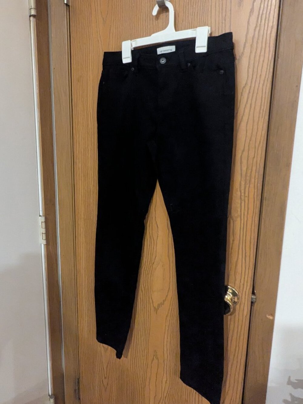 Liz Clairborne City Fit Comfort Stretch Skinny Black Jeans/Plants-Women's 6